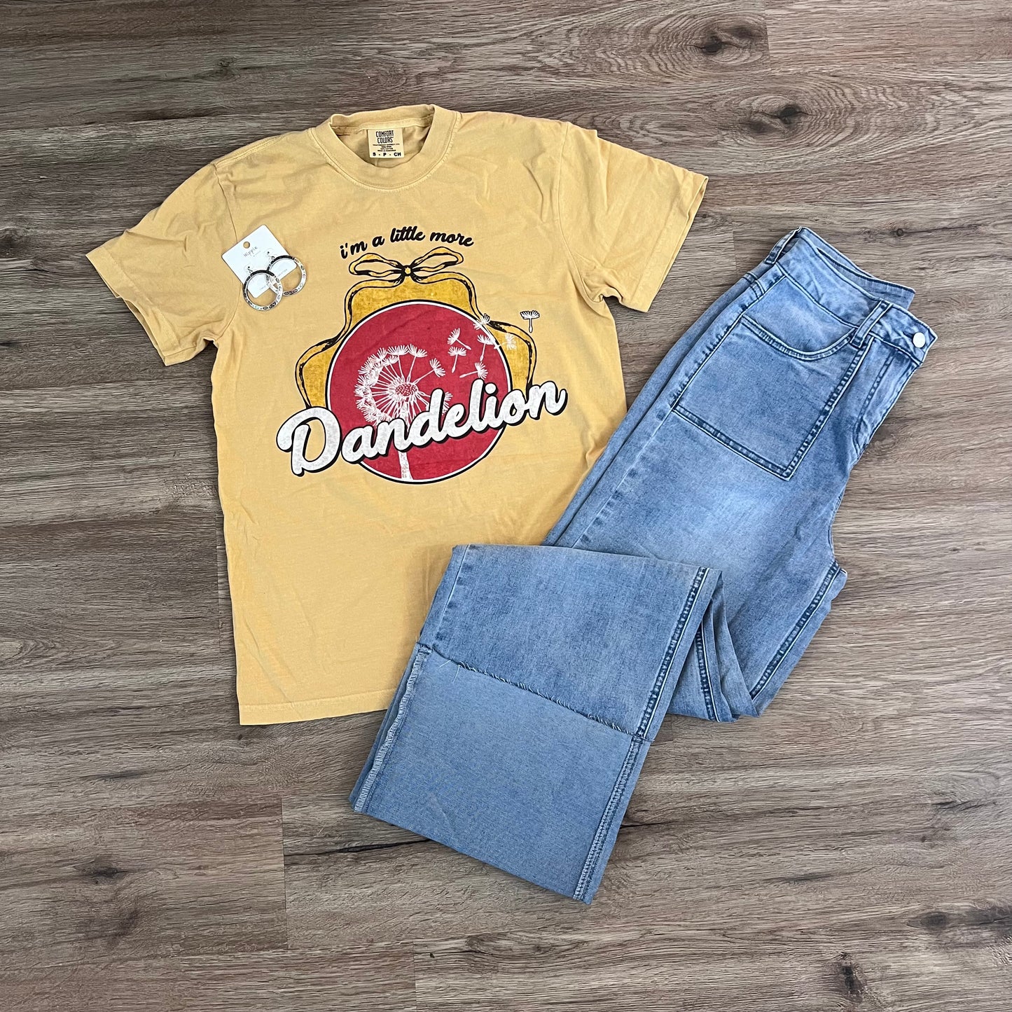 Dandelion | Country Music | Cowgirl | Nashville | CC Tshirt