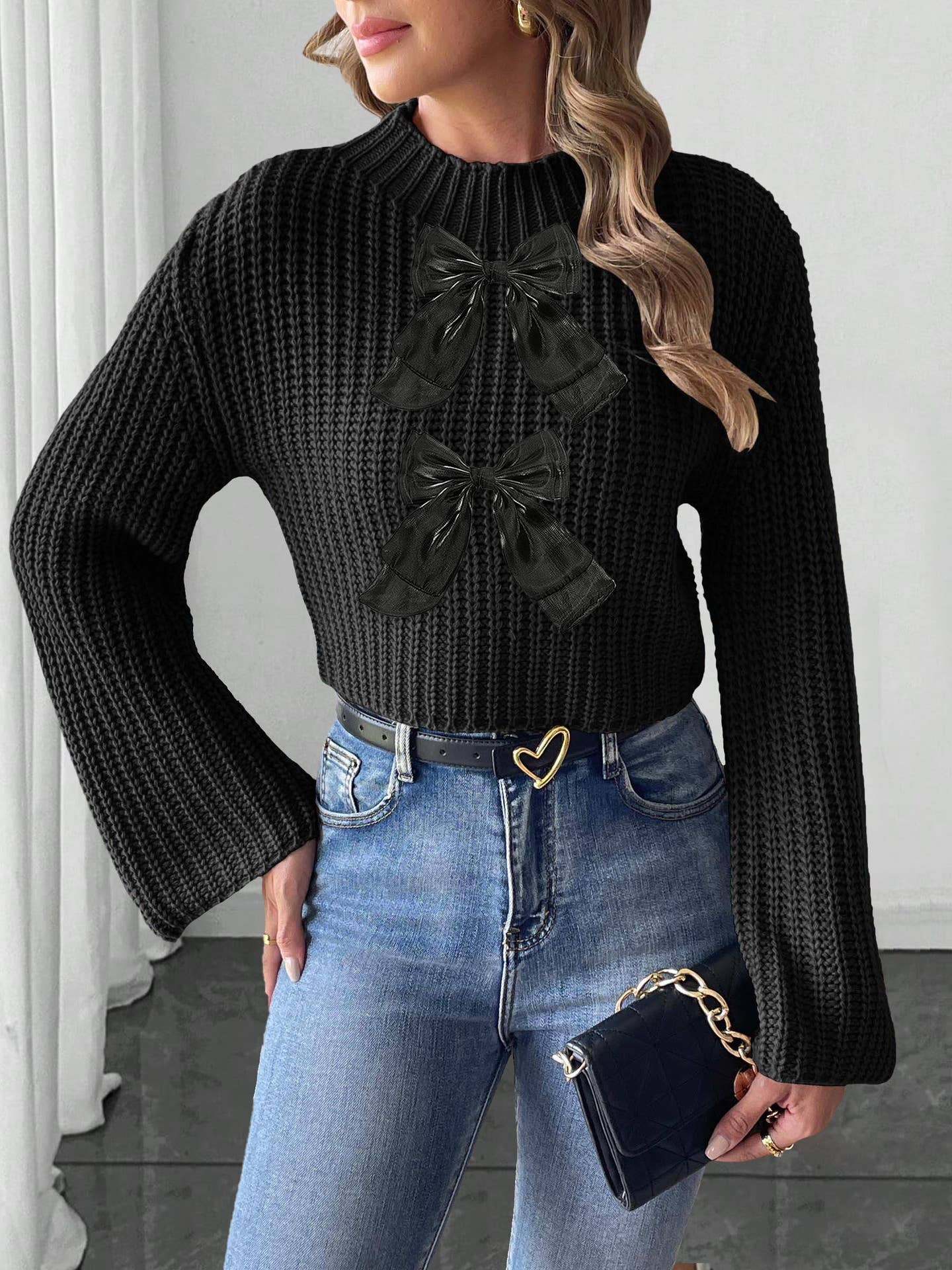 Bow embellished flared sleeve short sweater