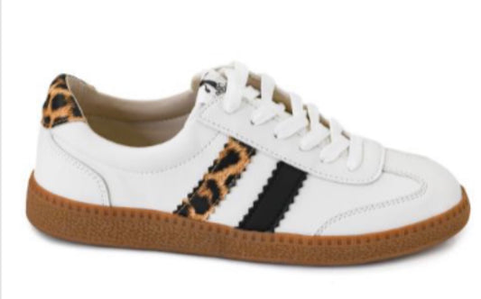 Heads Up Sneaker