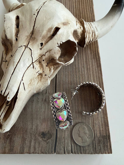 1.50“ Western Style Heart Stone Open Hoop Earrings 