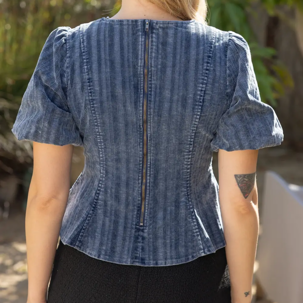 Pearl Detailed Zipper Back Peplum Top 36943