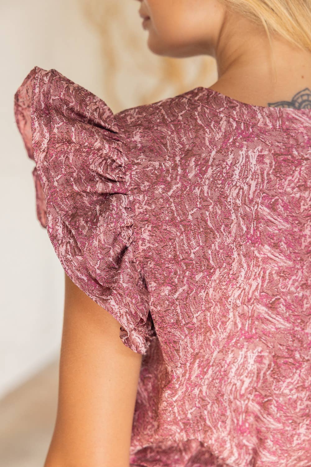 Ruffled Cap Sleeve Jacquard Top