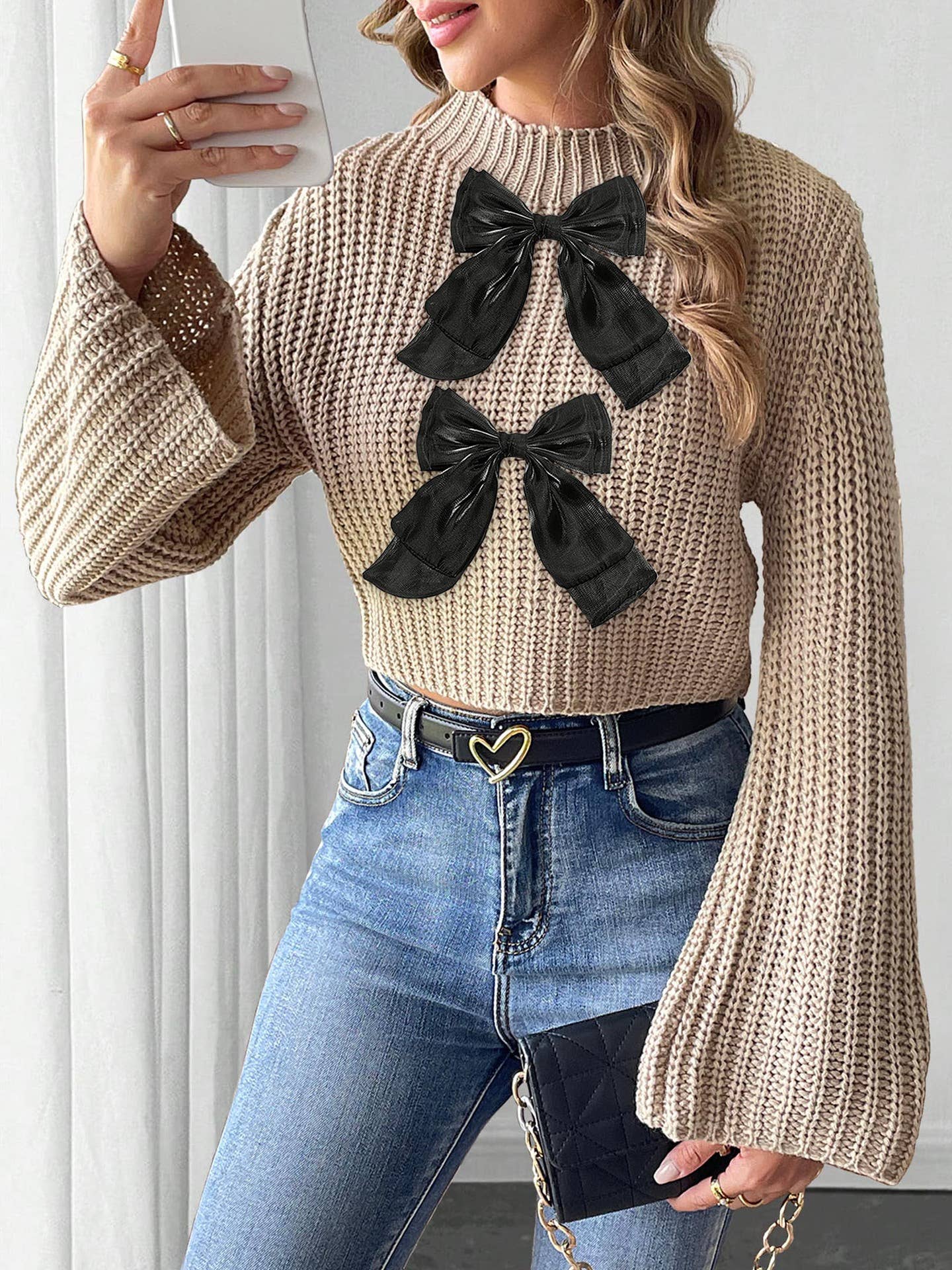 Bow embellished flared sleeve short sweater